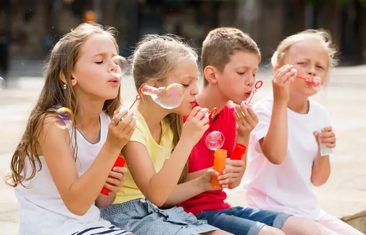 Unterstützung des Kinderschutzbundes in Köln, Schwerin und Bottrop